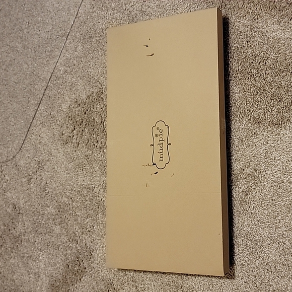 NWT & box: Mudpie Mr. & Mrs. Ceramic Tray Set - Picture 2 of 3